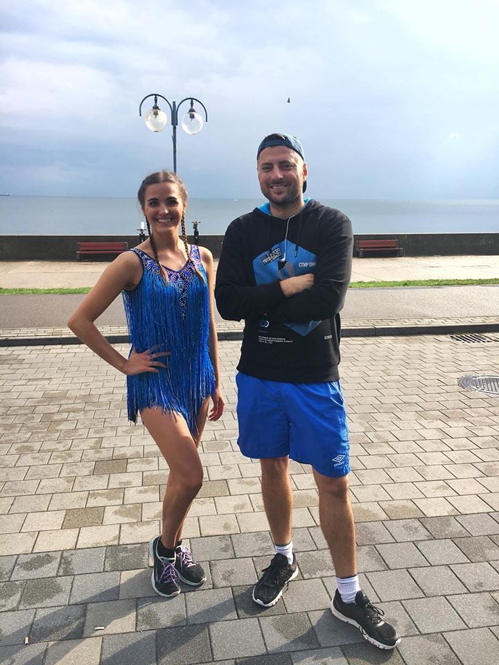 41368301_708038269539329_5205545073361551360_n TVN24 "Wstajesz i weekend"